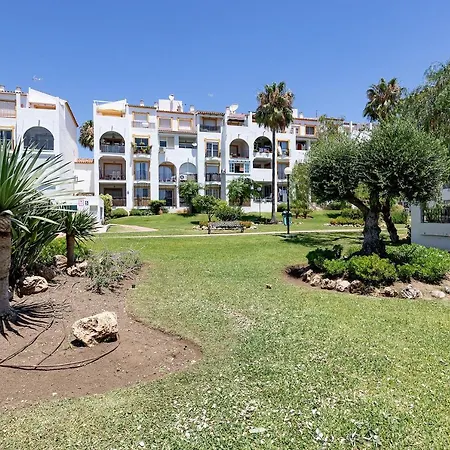 Bhost - Las Acacias Apartment *