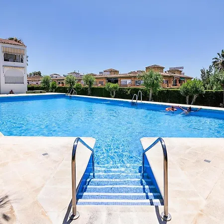 Apartment Bhost - Las Acacias